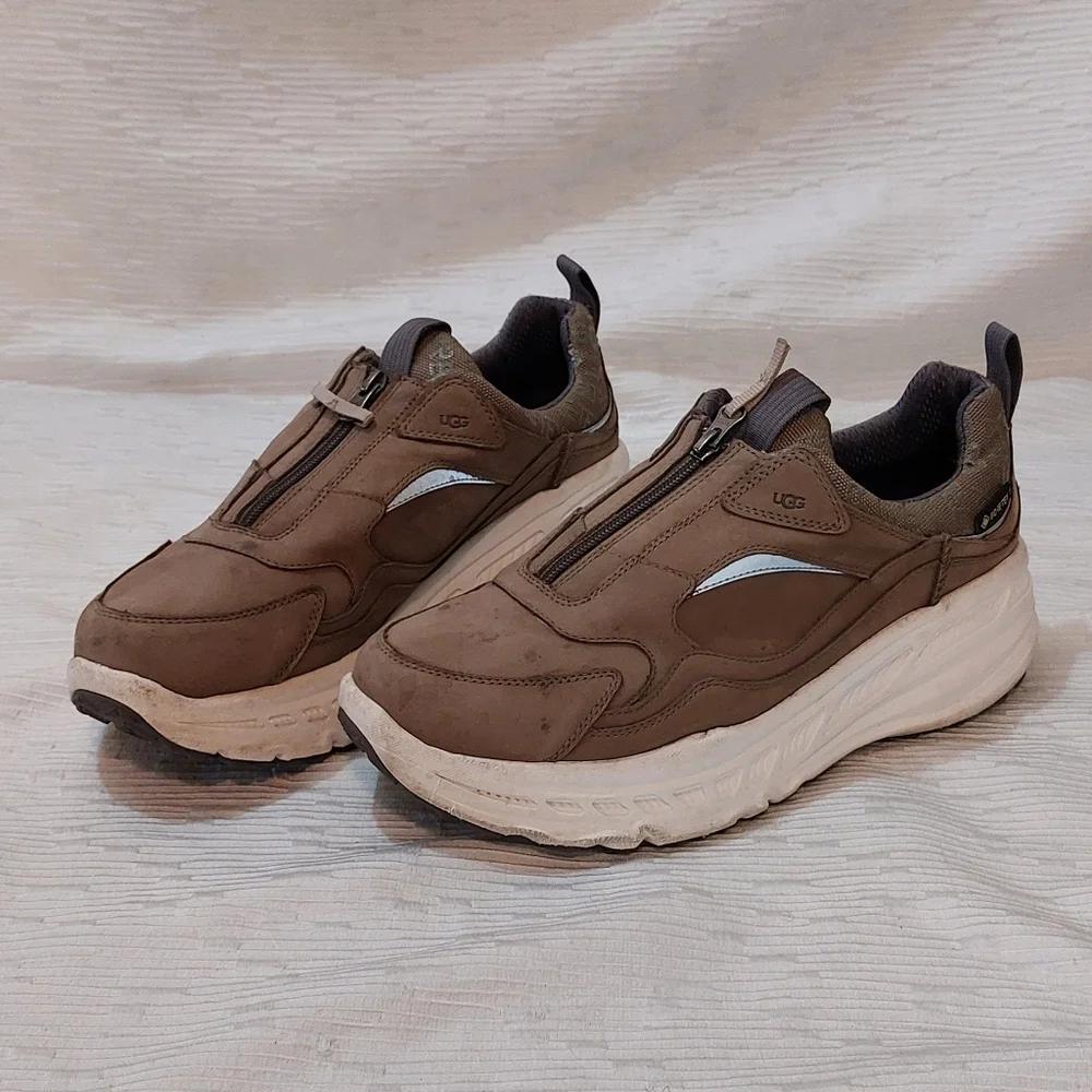 UGG brown slip